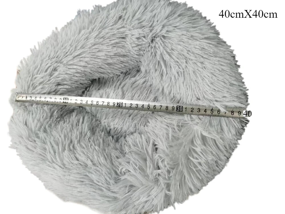 Winter Cat & Dog Bed – Soft Round Nest