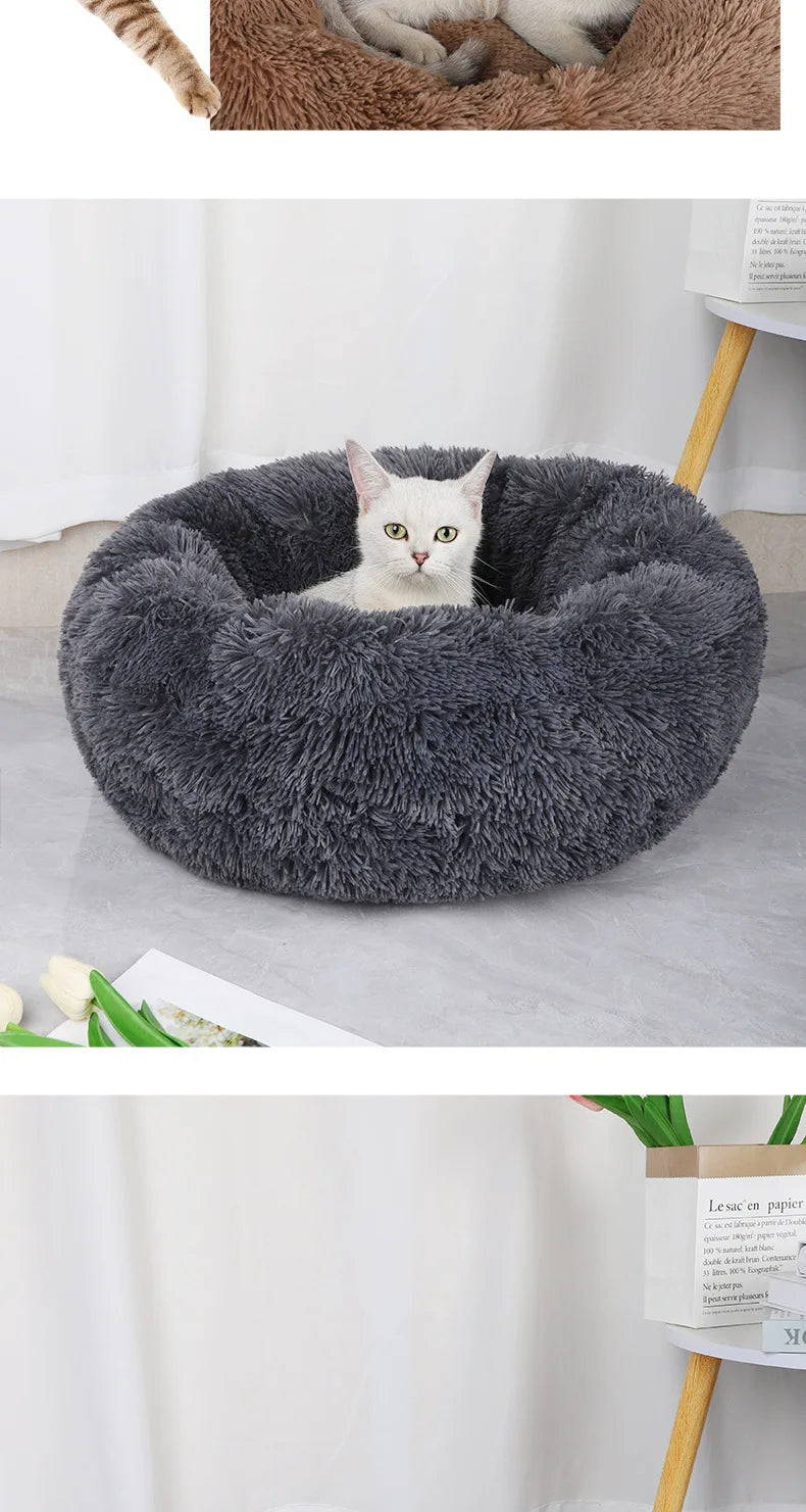 Winter Cat & Dog Bed – Soft Round Nest