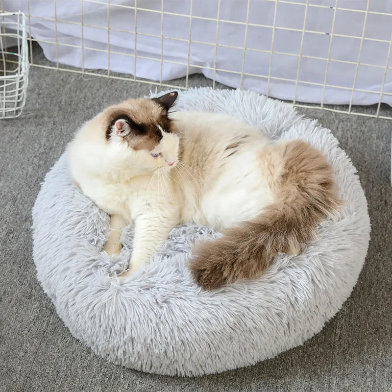 Comfy Plush Cat Bed – Ideal for Sleep & Relaxation