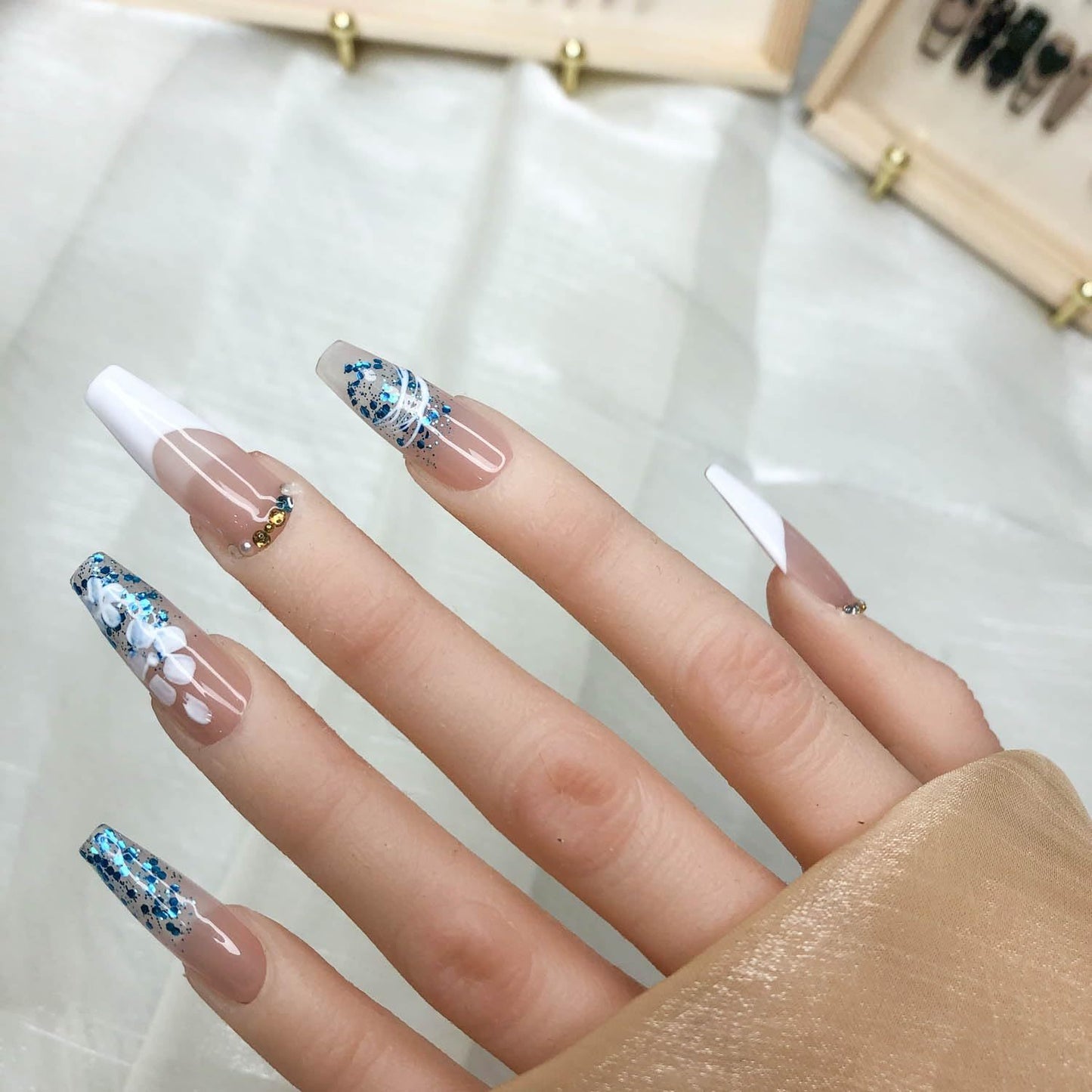 GGddsha Nails Handmade Pmma Acrylic Nails Press On NailsShort Reusable Fake False Nails Kit With Box Gifts ForWomen,Gilded Whisper