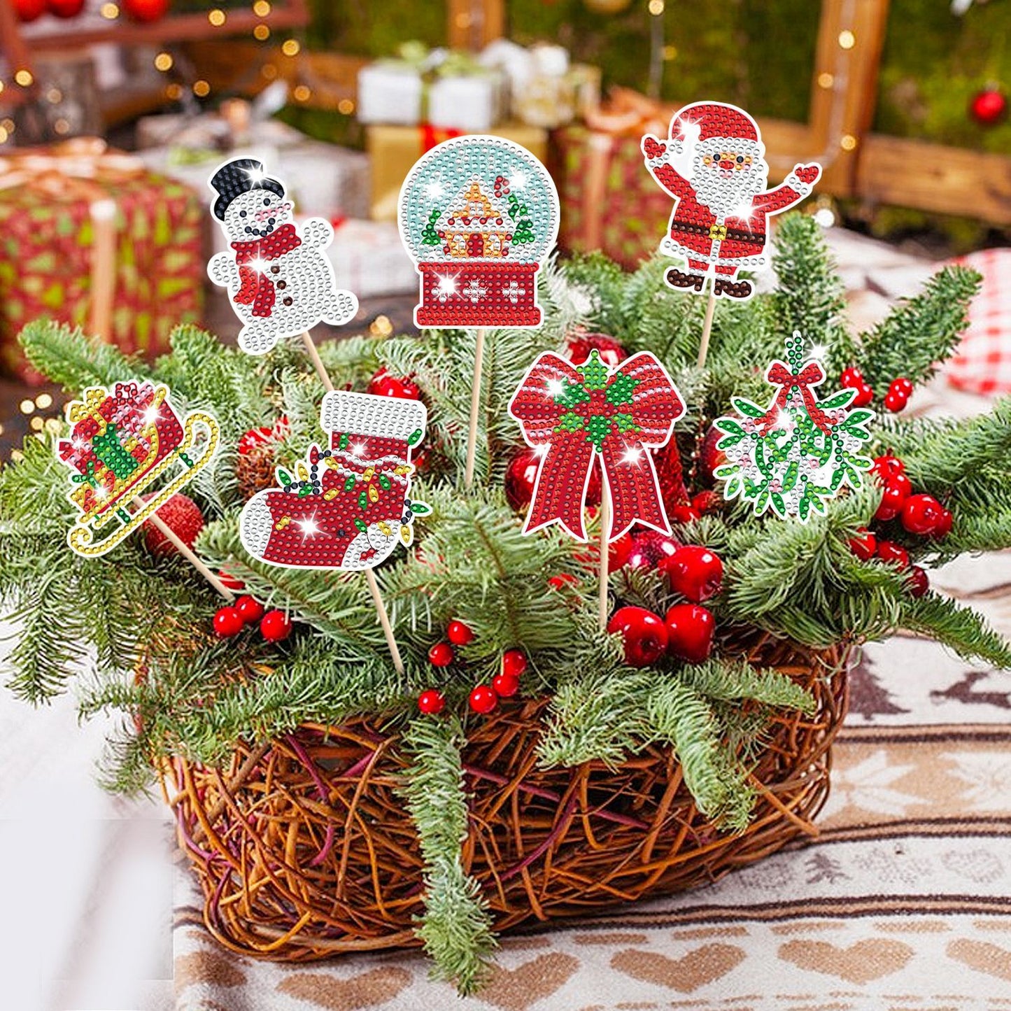 12Pcs Christmas Rhinestones Painting Kits Santa Claus Snowman Gingerbread Man Christmas Stockings Bows Design Rhinestones Art For DIY Art Garden Stake Decoratoin Enjoy Crafting Holiday Gifts