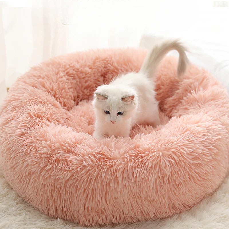 Winter Cat & Dog Bed – Soft Round Nest