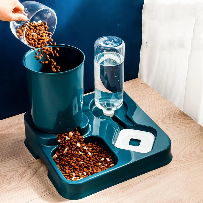 Cat & Dog Feeder – Wet & Dry Food Storage Dispenser